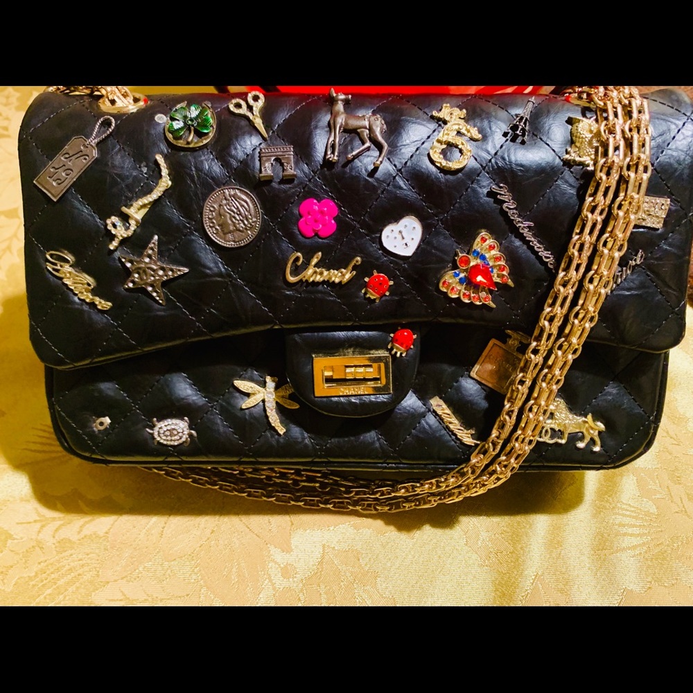 Lucky Charm Chanel Purse...as is...0 auth